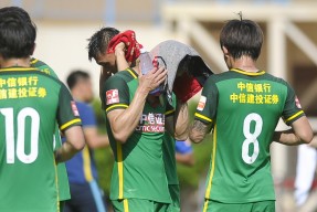 开云体育-荷甲今晨走向成谜；毕尔巴鄂竞技队长鼓劲；管理层满意；资深球员宣示担当