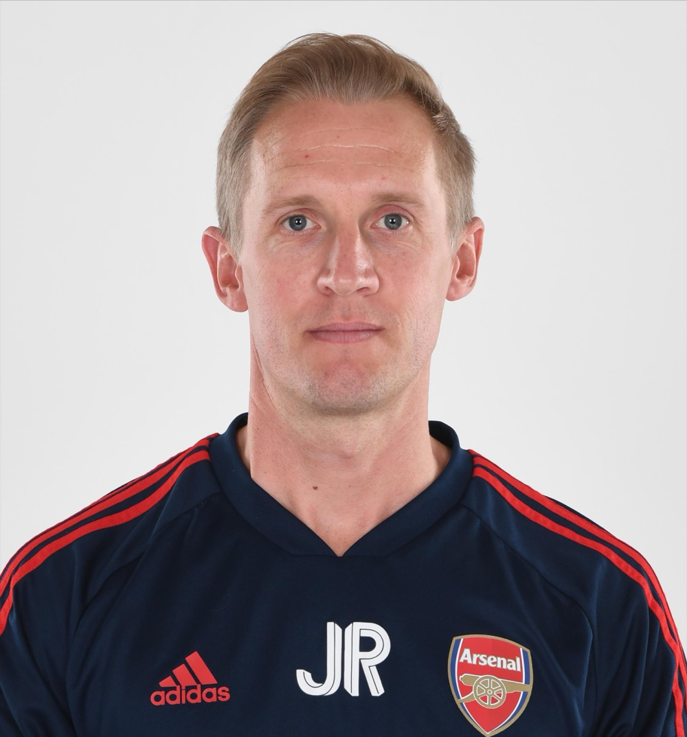 今夜体能课后,曼联队长鼓劲备战意大利杯,信心回归,医务组通报恢复 今夜体能课后,曼联队长鼓劲备战意大利杯,信心回归,医务组通报恢复